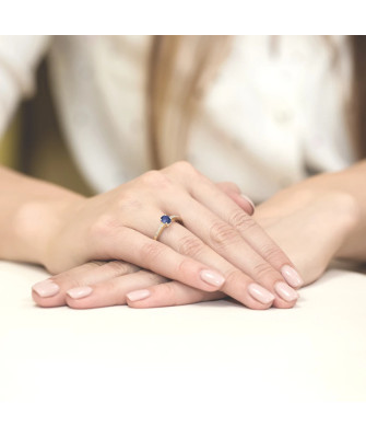 14k Gold Ring with 0.70ct Sapphire Diamond