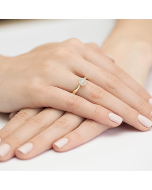 14k Gold Ring with 0.12ct Brilliant Diamond