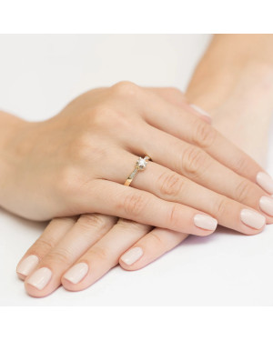 Złoty pierścionek z diamentem EY-291 0,25ct