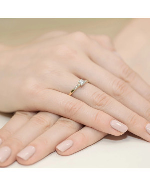Złoty Pierścionek 14k z diamentem brylant 0,15ct
