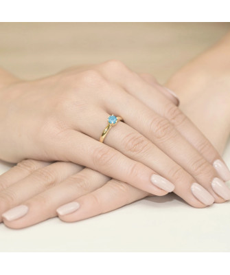 14k Gold Ring with Diamond Topaz 0.50ct