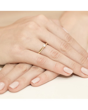 14k Gold Ring with 0.09ct Brilliant Diamond