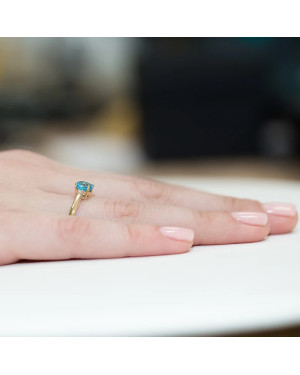 Gold Ring 14k with diamond topaz 0.70ct