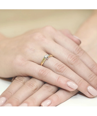 Złoty Pierścionek 14k z diamentem brylant 0,10ct