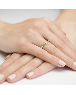 Złoty Pierścionek 14k z diamentem brylant 0,04ct