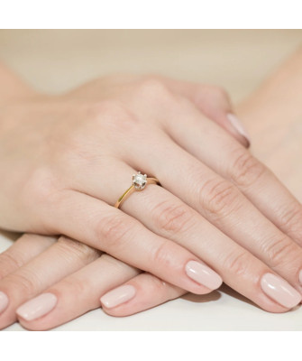 14k Gold Ring with 0.30ct Brilliant Diamond