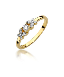 14k Gold Ring with 0.10ct Brilliant Diamond