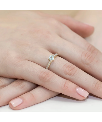 14k Gold Ring with Topaz Diamond 0.30ct