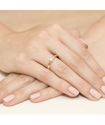 14k Gold Ring with 0.20ct Brilliant Diamond