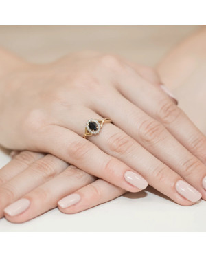 14k Gold Ring with 0.70ct Sapphire Diamond