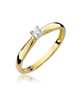 14k Gold Ring with 0.10ct Brilliant Diamond