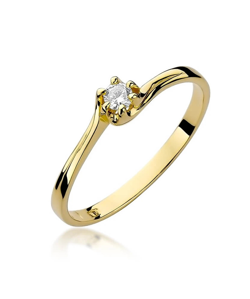 14k Gold Ring with 0.10ct Brilliant Diamond