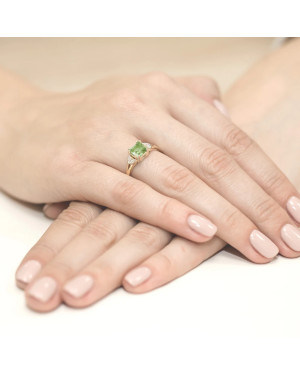 14k Gold Ring with Peridot Diamond 1.10ct