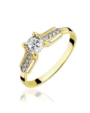 Gold engagement ring with cubic zirconia 8k
