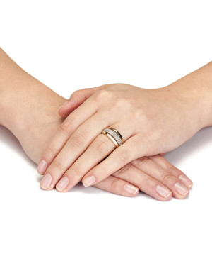 Wide gold ring 8k with white stones