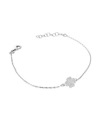 Silver bracelet with a clover