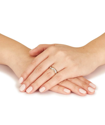 Gold ring 8k wave white stones