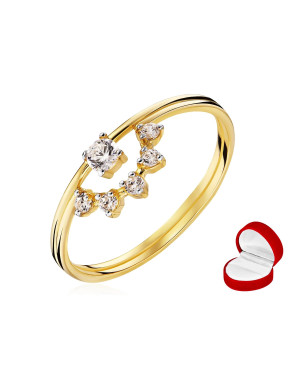 Gold ring 8k with cubic zirconia