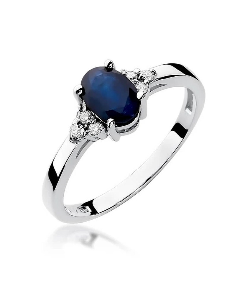Sapphire ring white gold
