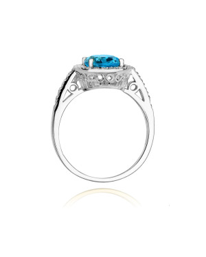 Ring with topaz white gold