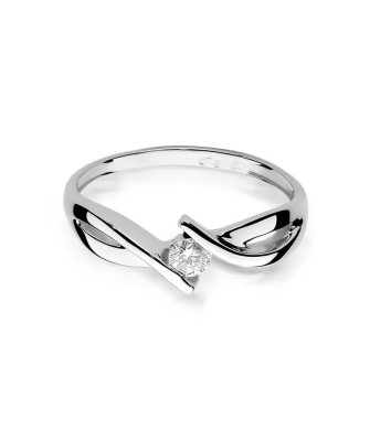 White gold ring with 0.10ct diamond