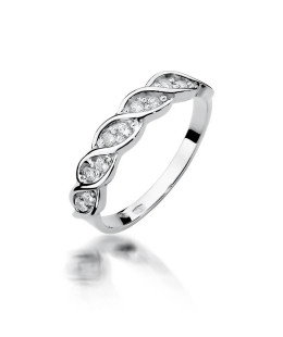 White gold ring with 0.20ct diamonds
