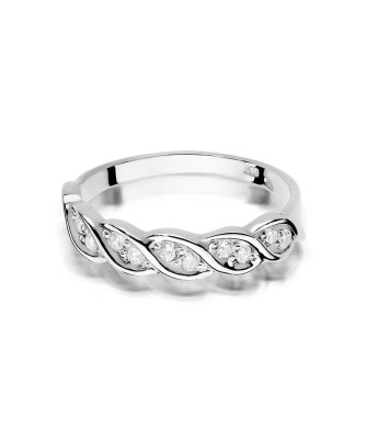 White gold ring with 0.20ct diamonds