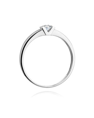 White gold ring with a 0.10ct diamond