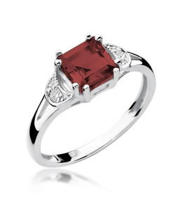 Ring with garnet white gold 1.30ct