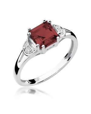 Ring with garnet white gold 1.30ct