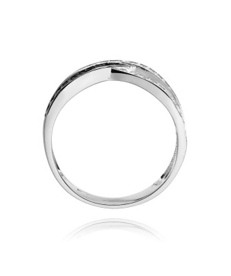 Gold ring with diamond white gold black diamonds