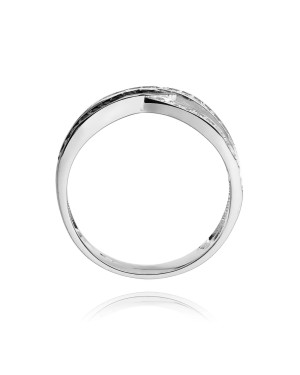 Gold ring with diamond white gold black diamonds