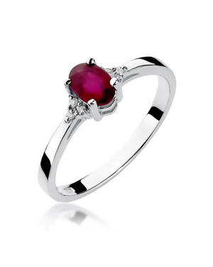 Gold ring with ruby white gold