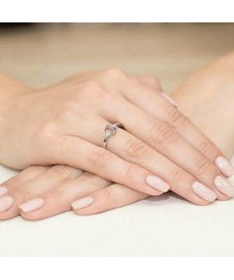 Gold ring with amethyst white gold 0.50ct