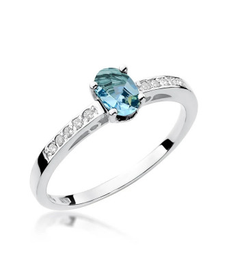 Ring with topaz and diamonds white gold