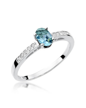 Ring with topaz and diamonds white gold