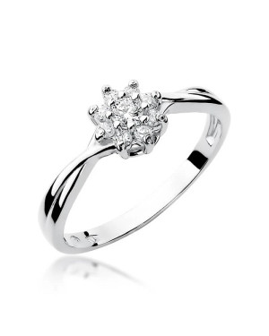 Pierścionek zaręczynowy z białego złota z diamentem 0,22ct