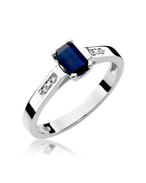Gold ring with sapphire white gold