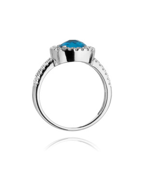 Ring with topaz and diamonds white gold