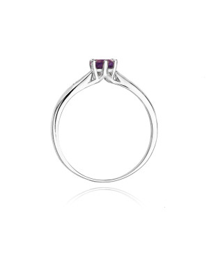 Engagement ring with amethyst white gold