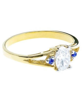 Ring with a large stone 8k sapphire zirconia
