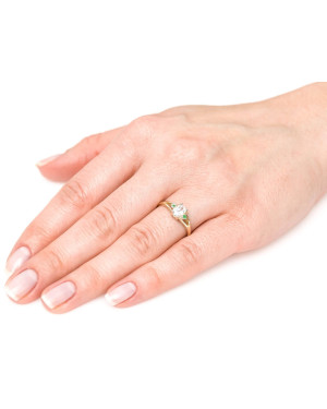 Large ring stone 8k green zirconia