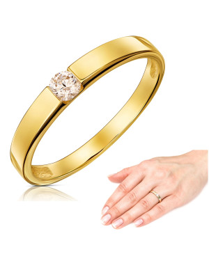 14k gold ring with zirconia
