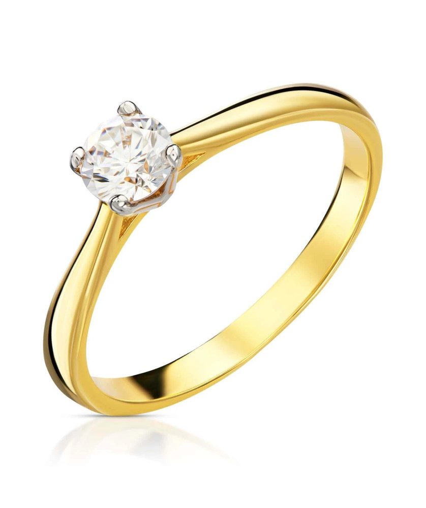 Engagement ring with cubic zirconia 8k gold