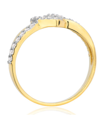 Engagement ring with heart 14k with cubic zirconia