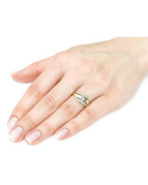 Wide ring interwoven pattern zirconia 14k