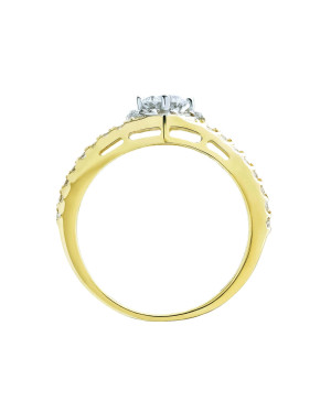 14k Gold Ring with Brilliant Centre Zirconia