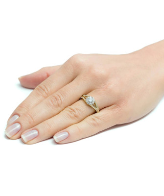 14k Gold Ring with Brilliant Centre Zirconia