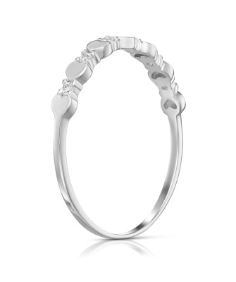 White gold ring with 14k zirconia hearts