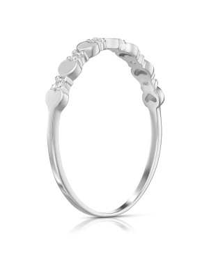 White gold ring with 14k zirconia hearts